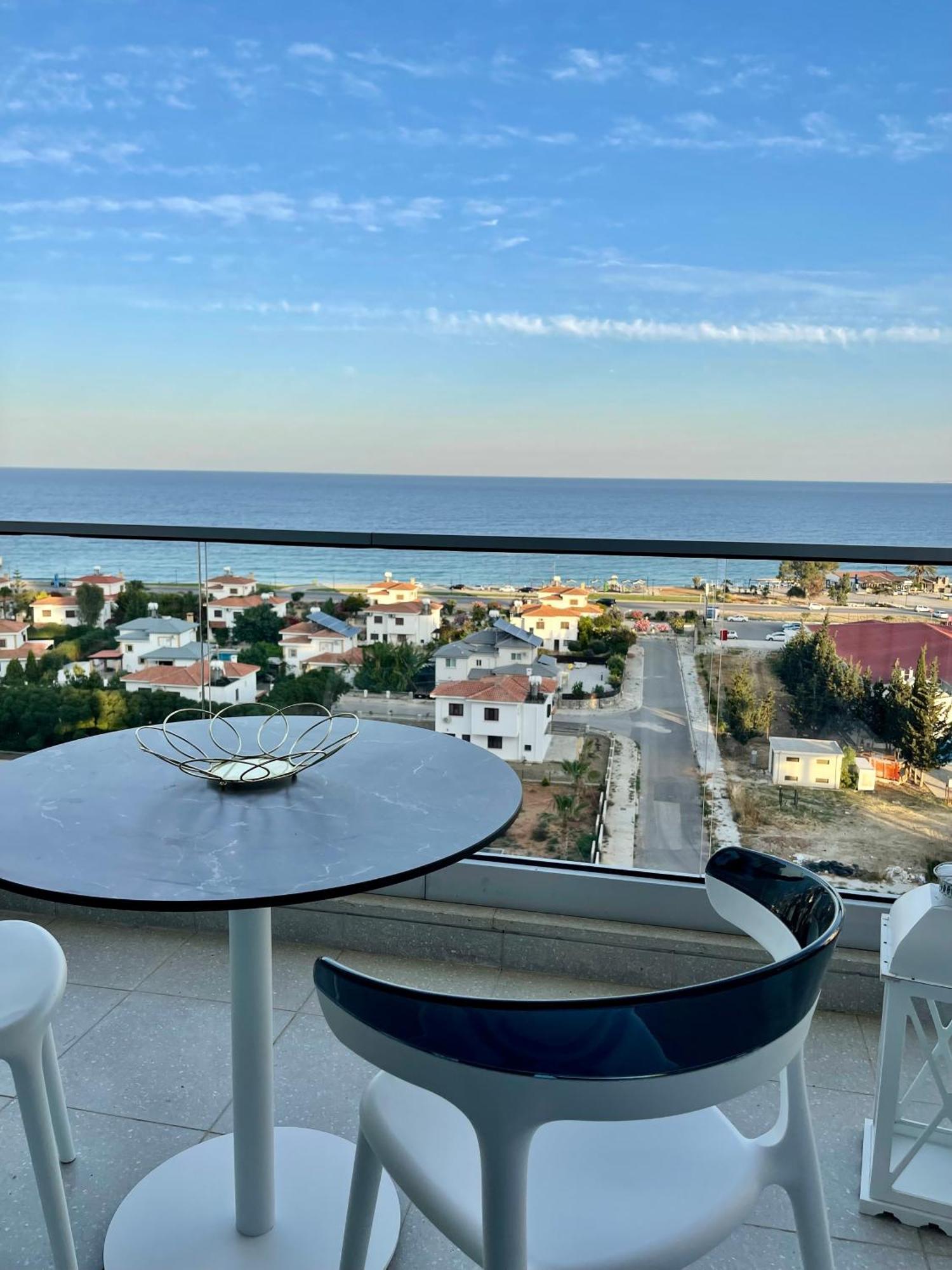 Sea View Suites By The Coast Ammókhostos Eksteriør bilde