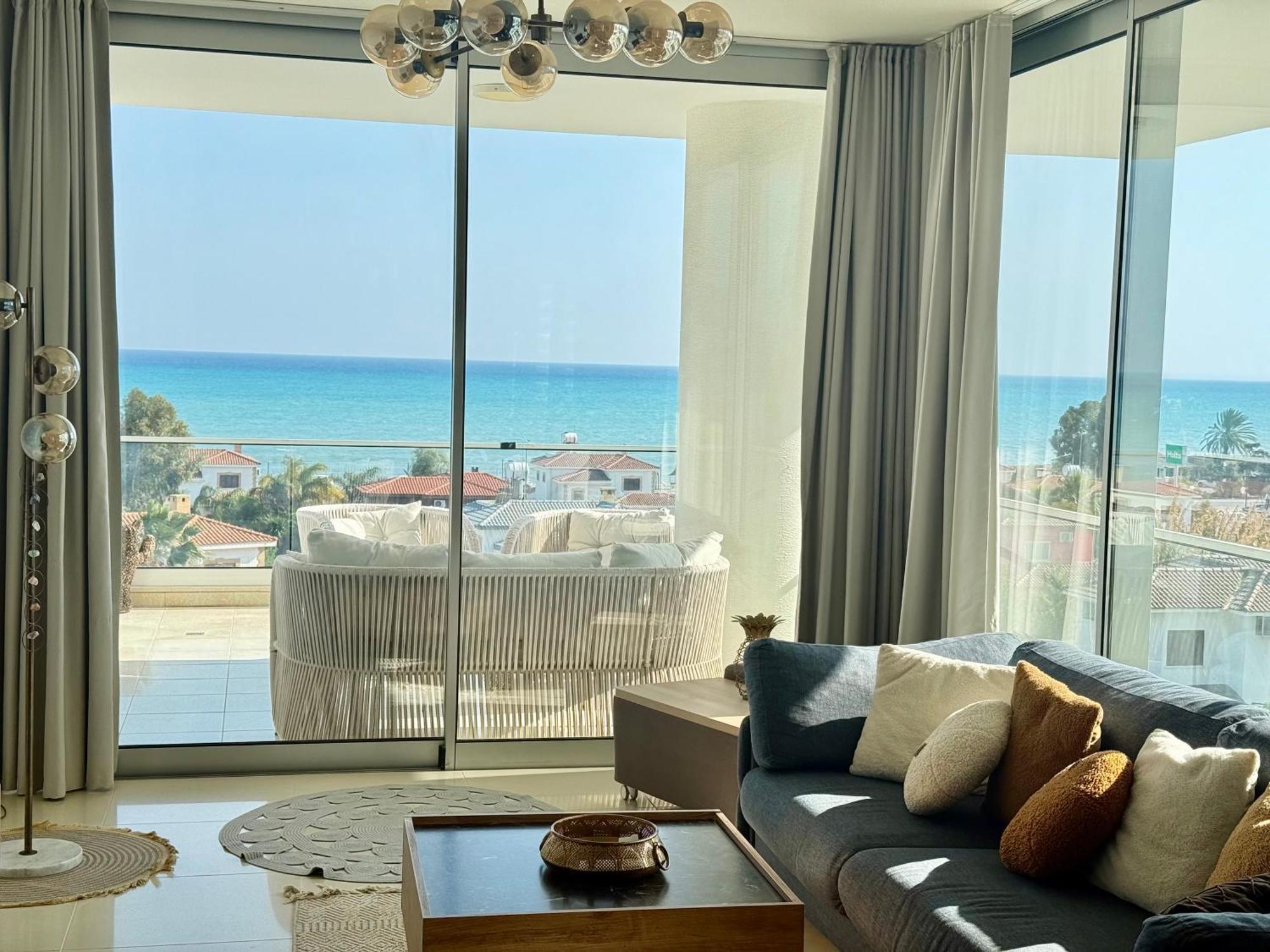Sea View Suites By The Coast Ammókhostos Eksteriør bilde
